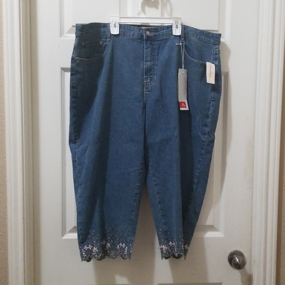 Capri jeans with pink and silver embroidery